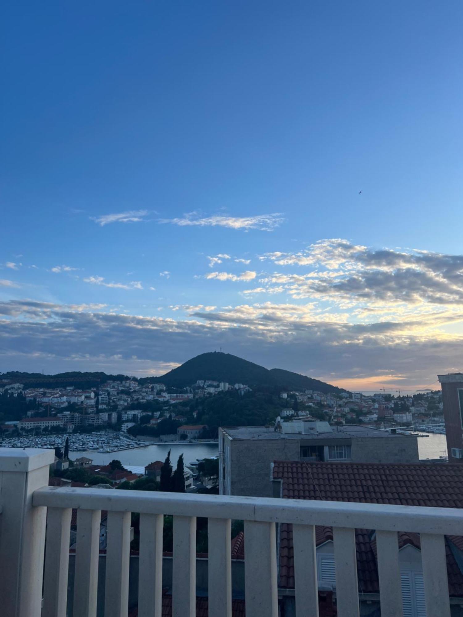 דוברובניק Apartment Violeta 2 With Parking מראה חיצוני תמונה